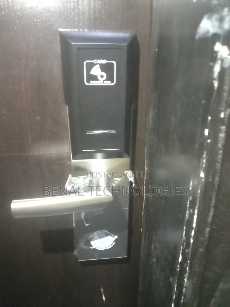 Unlock Better Reviews—Card Locks, Software Included