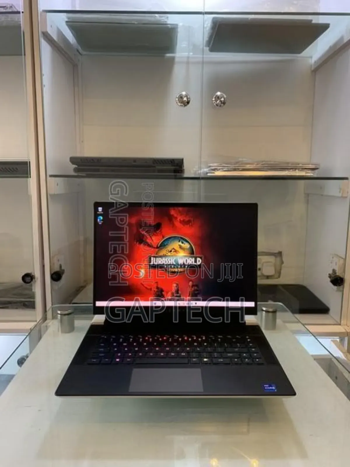 Laptop Dell Alienware x16 16GB Intel Core i7 SSD 1T