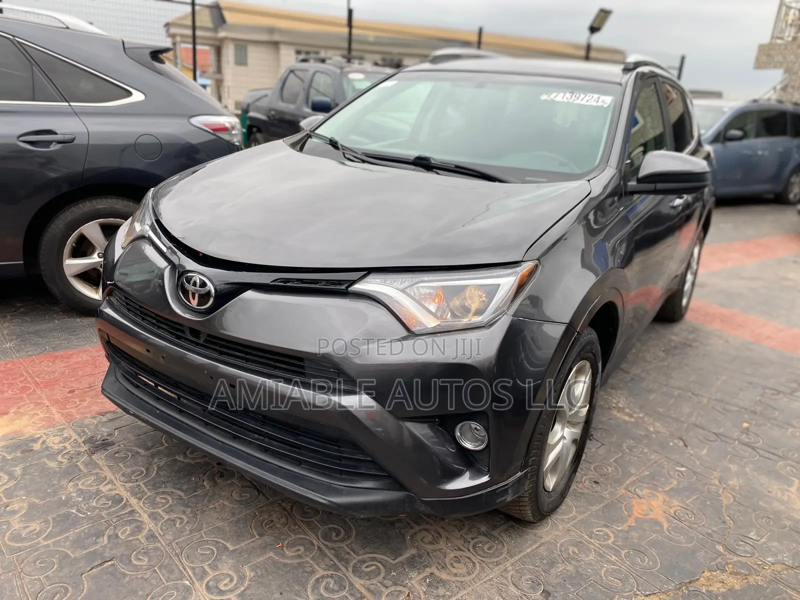 Toyota RAV4 LE 4dr SUV AWD (2.5L 4cyl 6A) 2014 Gray