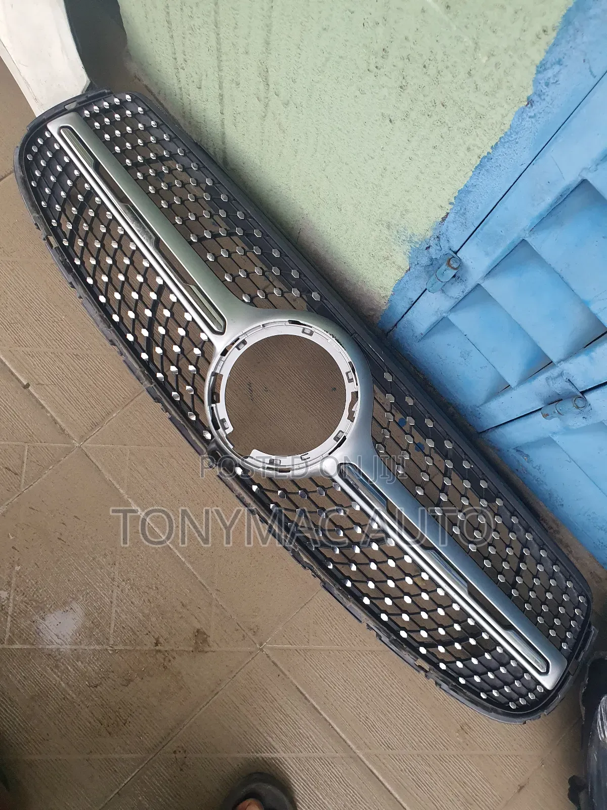 Mercedes Benz Glc300 2020 Front Grill