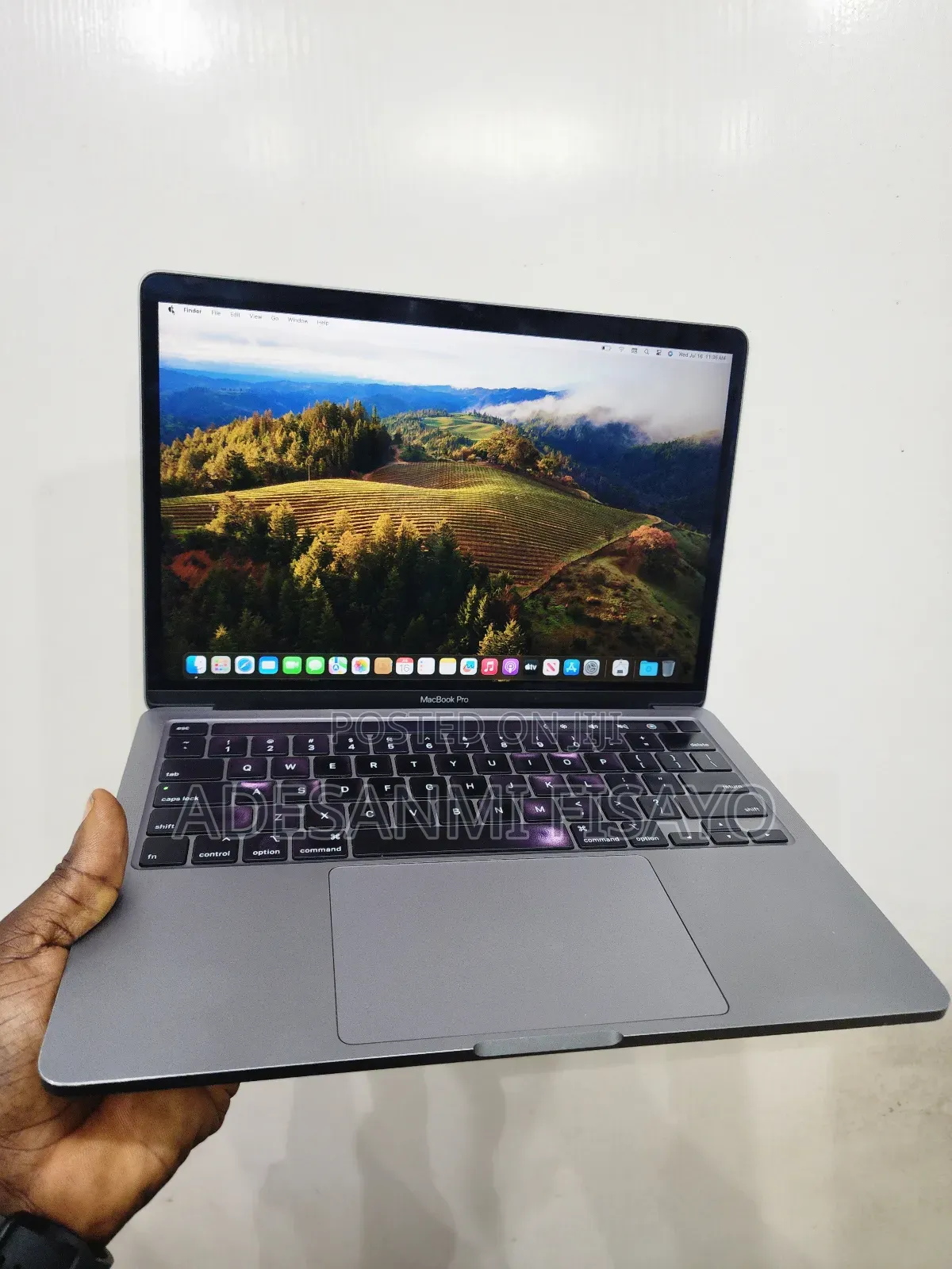 Laptop Apple MacBook Pro 2020 16GB Intel Core i7 SSD 512GB