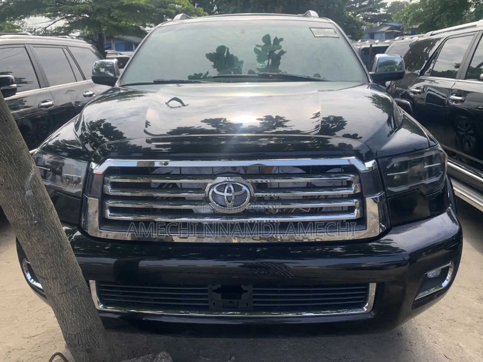 Toyota Sequoia Platinum 4x4 2019 Black