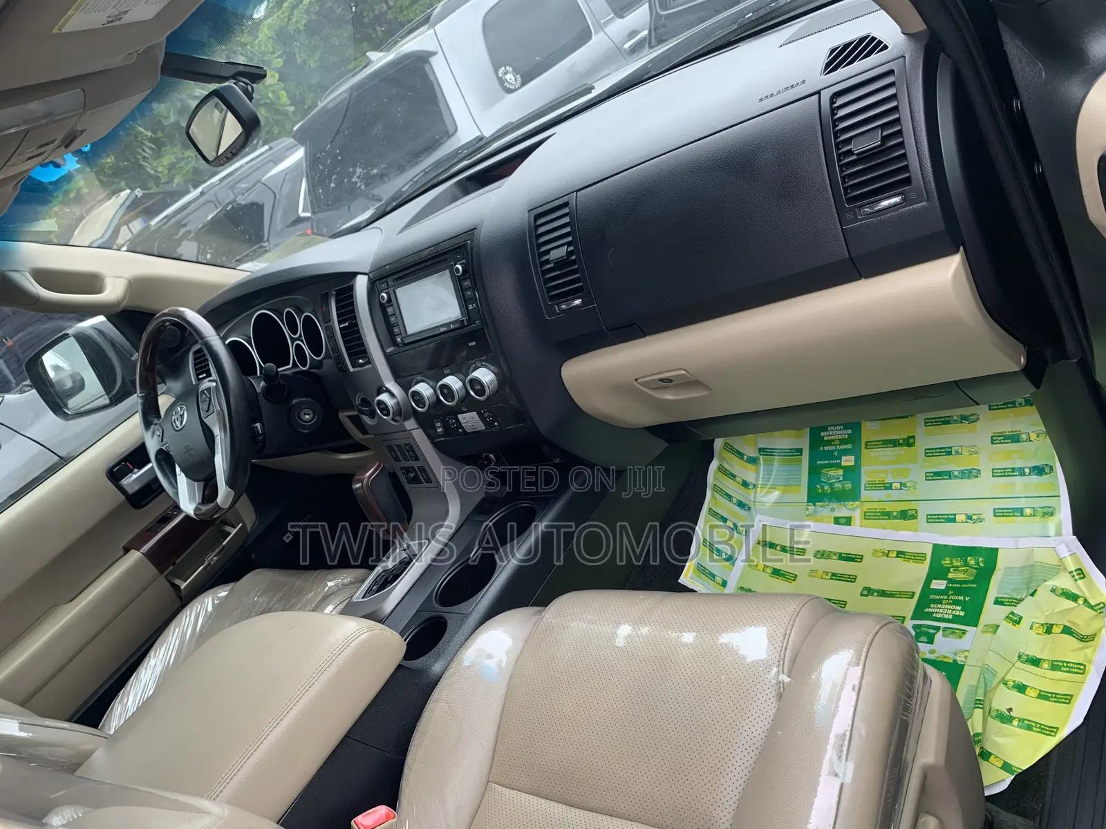 Toyota Sequoia Platinum 4x4 2018 Black