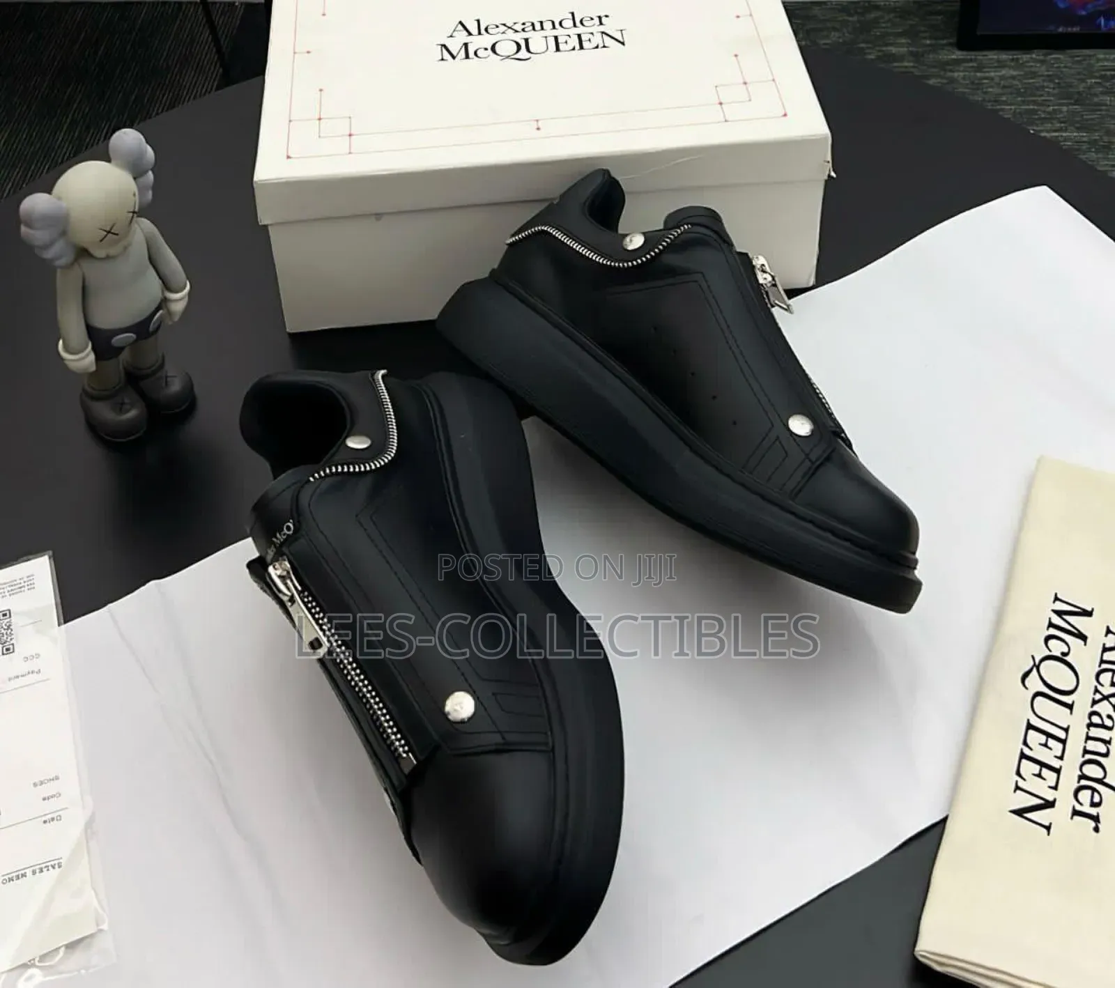 Best Quality Black Zipper Alexander McQueen Sneakers
