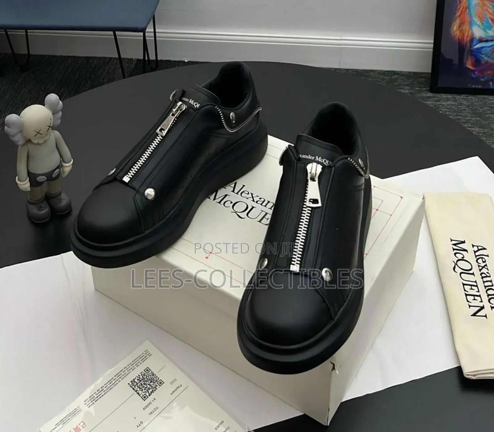 Best Quality Black Zipper Alexander McQueen Sneakers