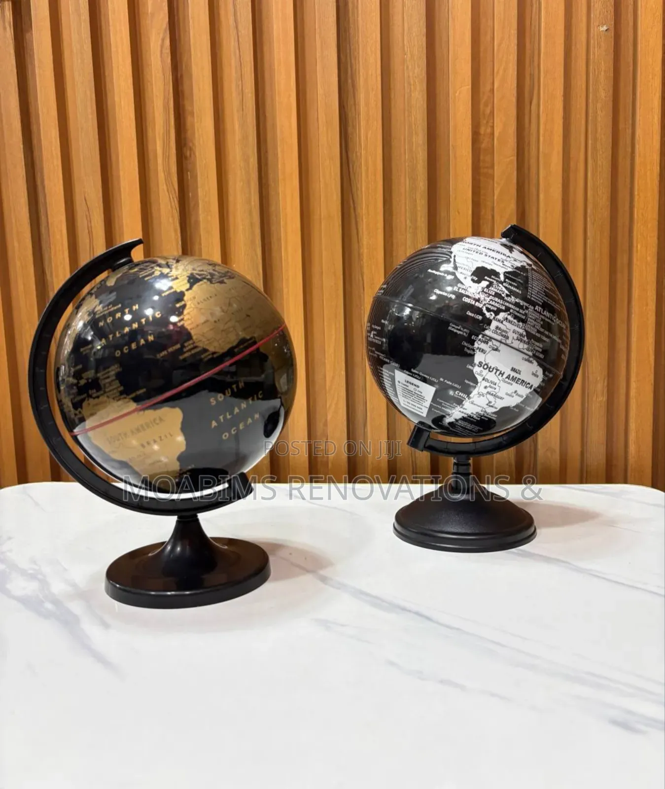 Luxury Plastic Stand Globe Decor #19,000