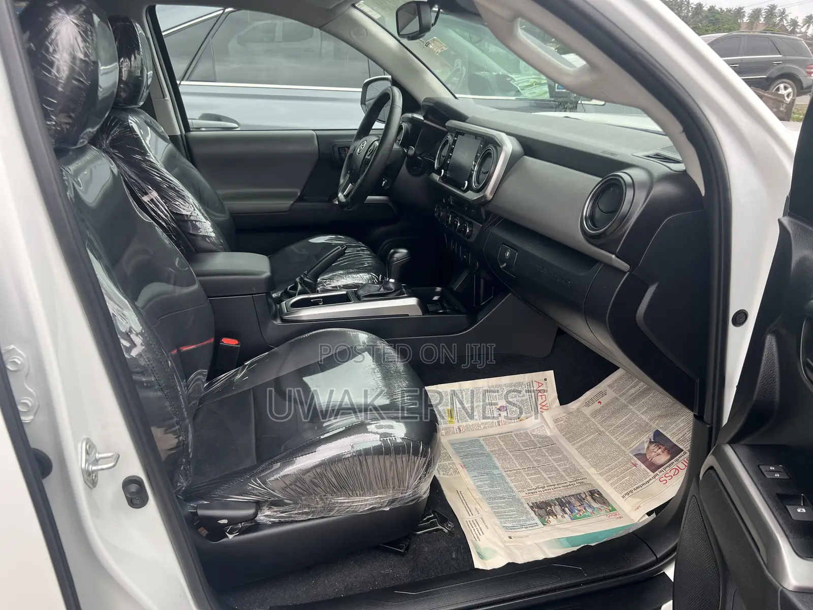 Toyota Tacoma 2023 White