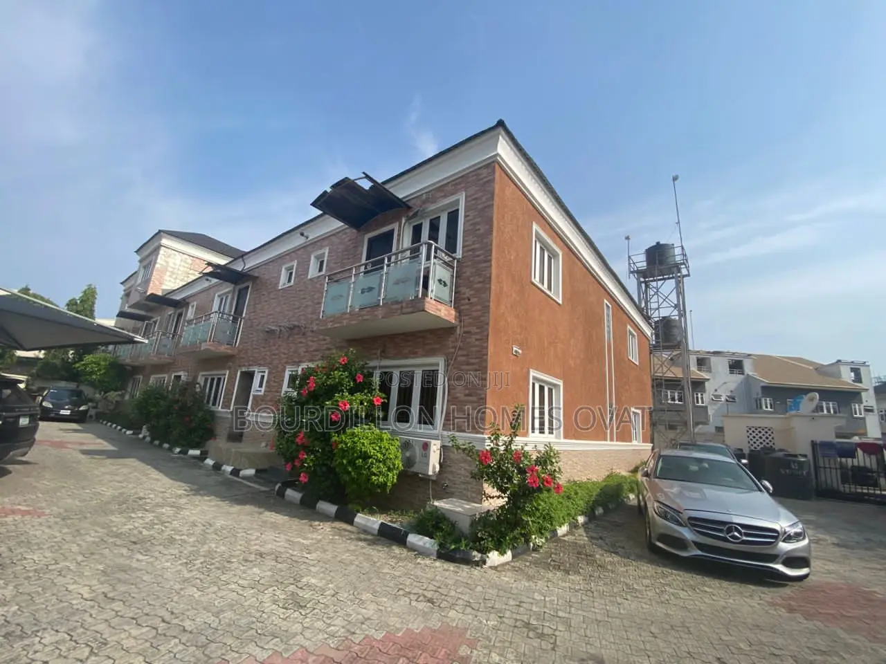 3bdrm Duplex in Lekki Phase 1 for rent