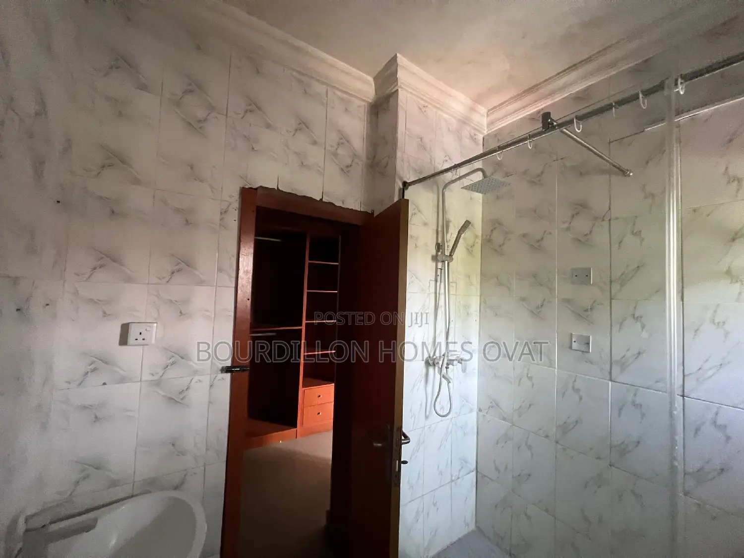 3bdrm Duplex in Lekki Phase 1 for rent