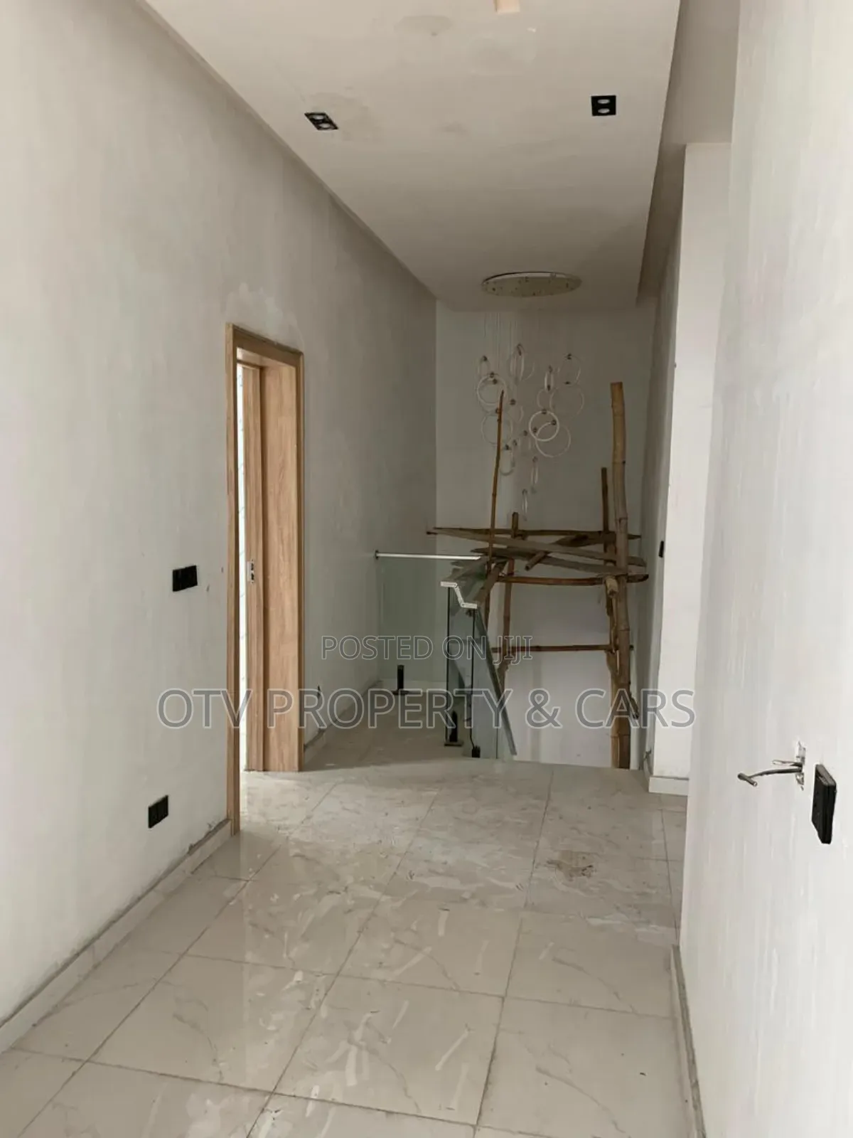 Furnished 4bdrm Duplex in Chevron for rent