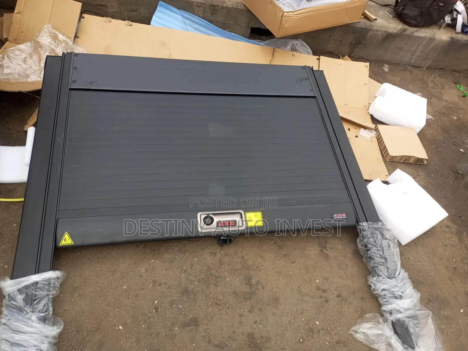 Rollover Bar/Booth Bar) Booth Carrier for F150 and Tundra