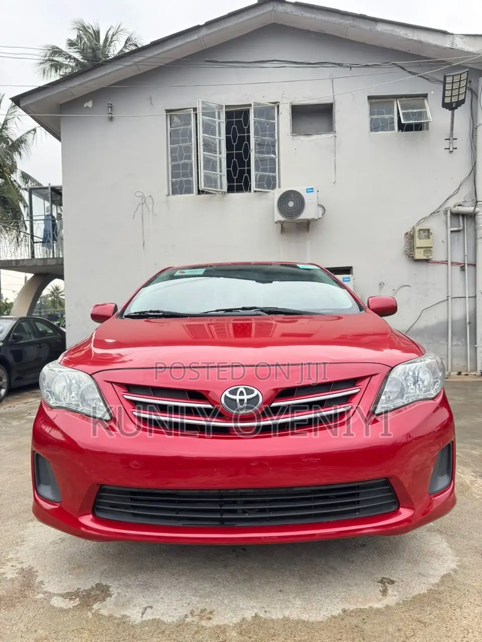 Toyota Corolla LE 4dr Sedan (1.8L 4cyl 4A) 2013 Red