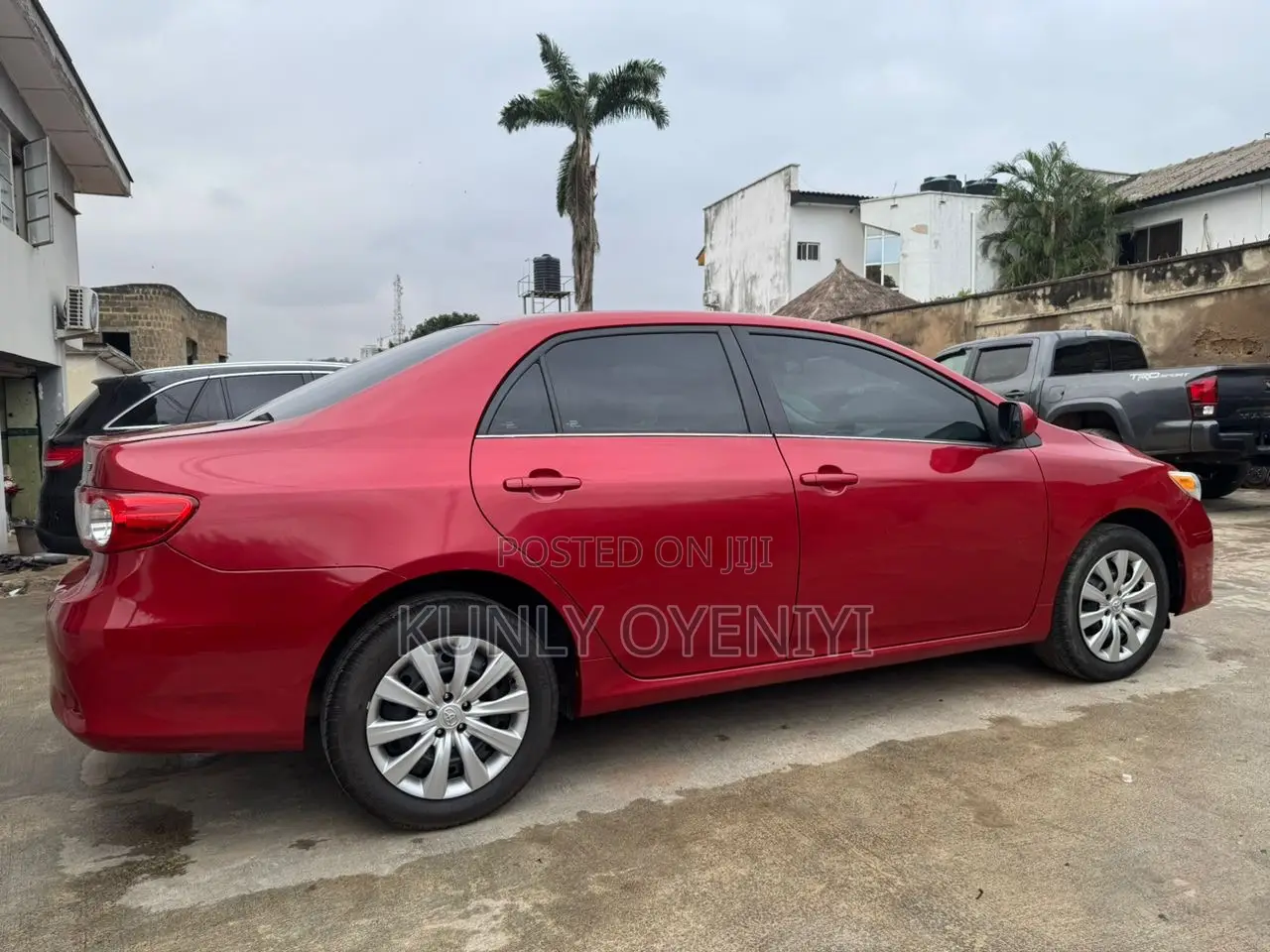 Toyota Corolla LE 4dr Sedan (1.8L 4cyl 4A) 2013 Red