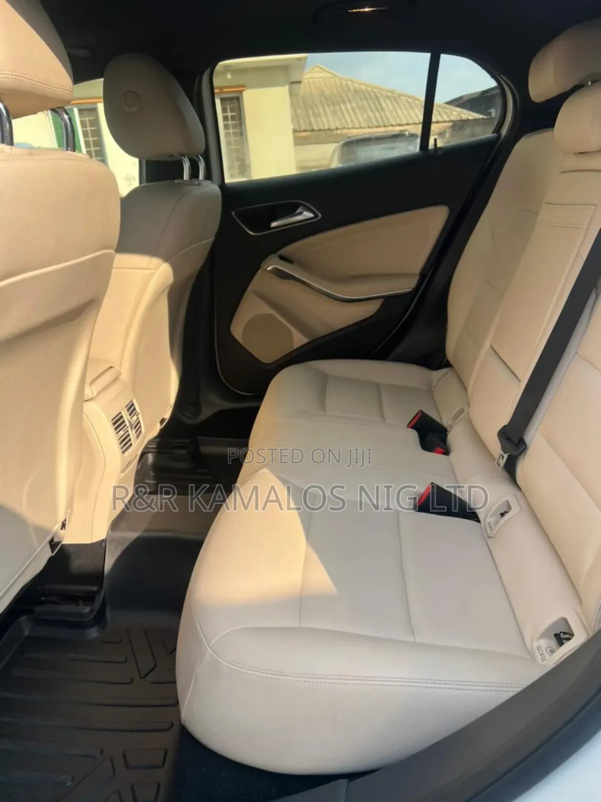 Mercedes-Benz GLA 250 2018 White