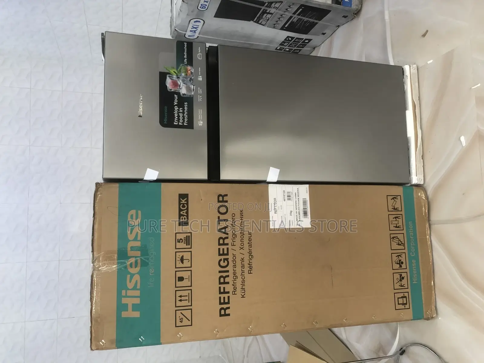 New Hisense 124liters Double Door Refrigerator Top Freezer