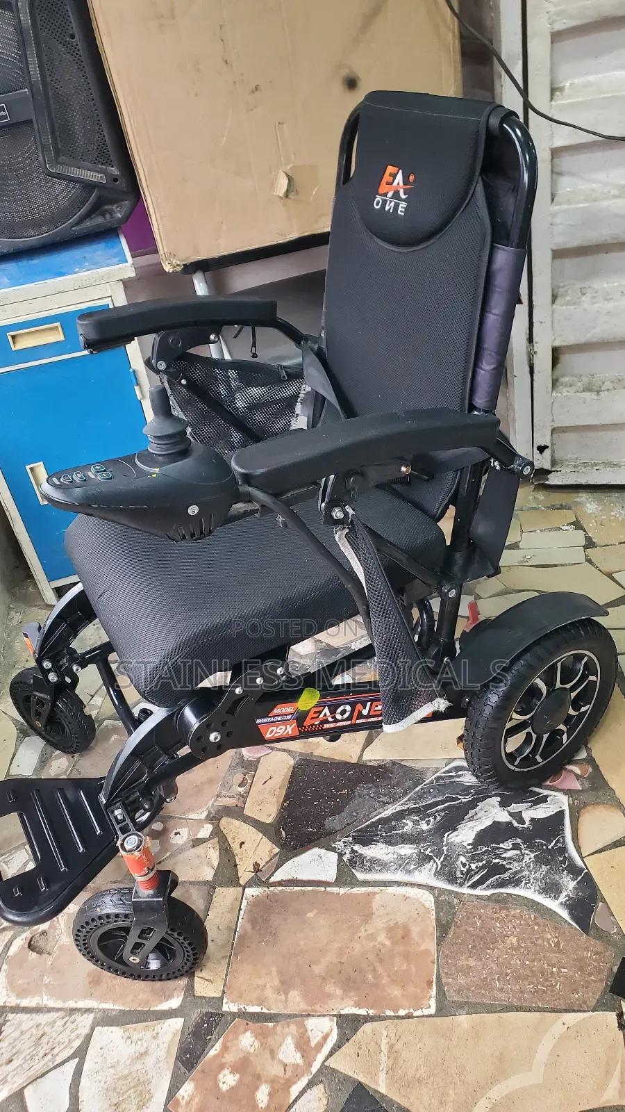 Sports Foldable Motorised Wheelchair