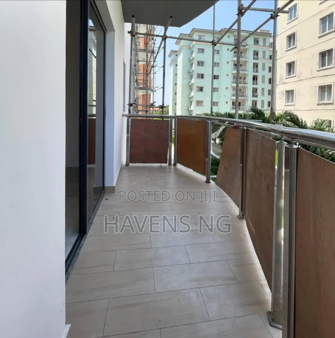 3bdrm Apartment in Ikate-Elegushi for sale