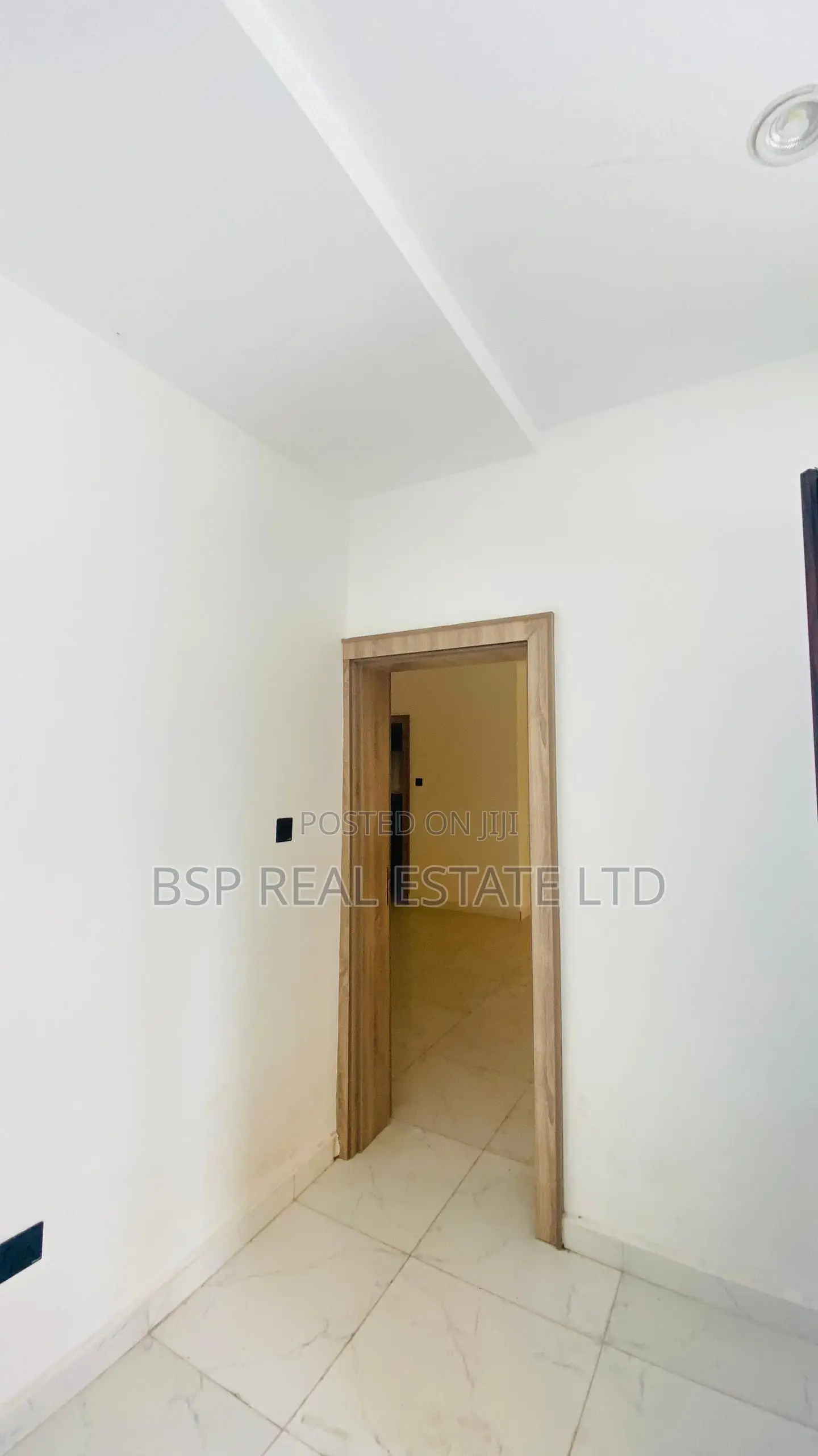 4bdrm Townhouse/Terrace in Karmo for sale