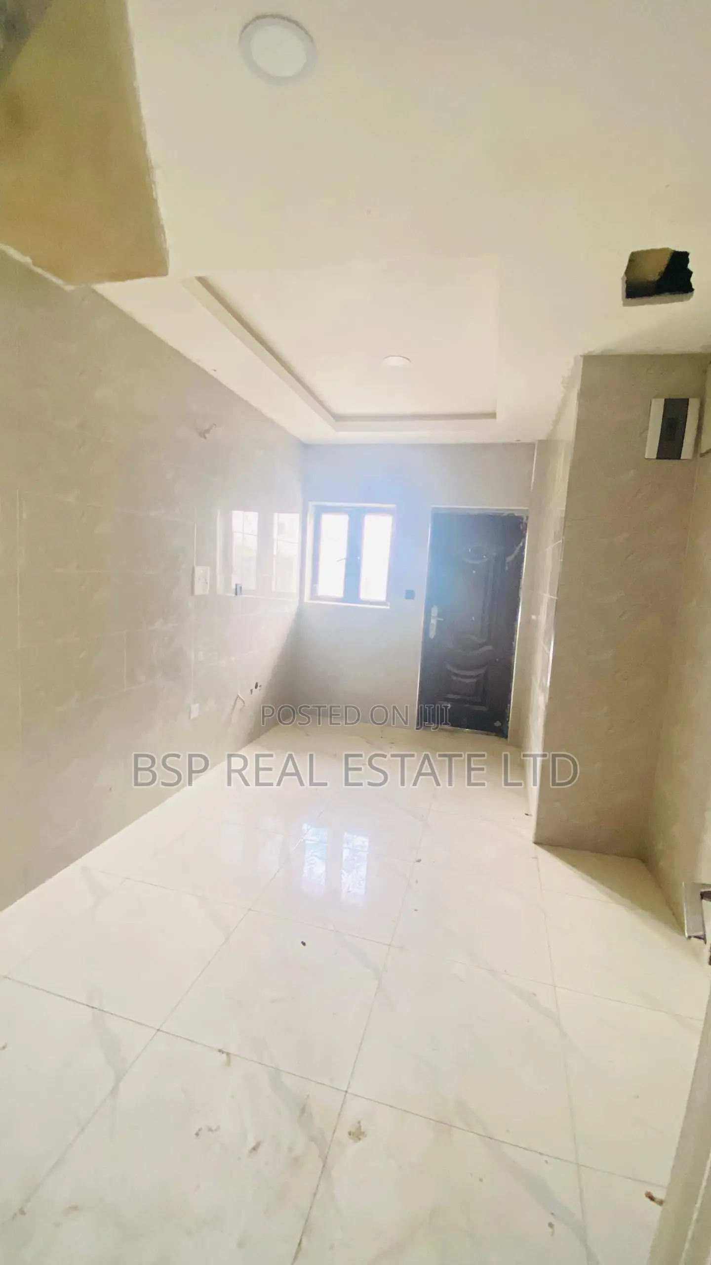 4bdrm Townhouse/Terrace in Life Camp for sale