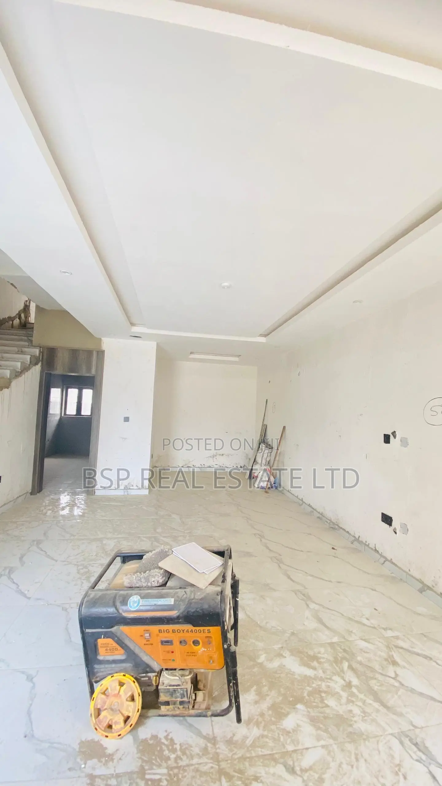 4bdrm Townhouse/Terrace in Life Camp for sale