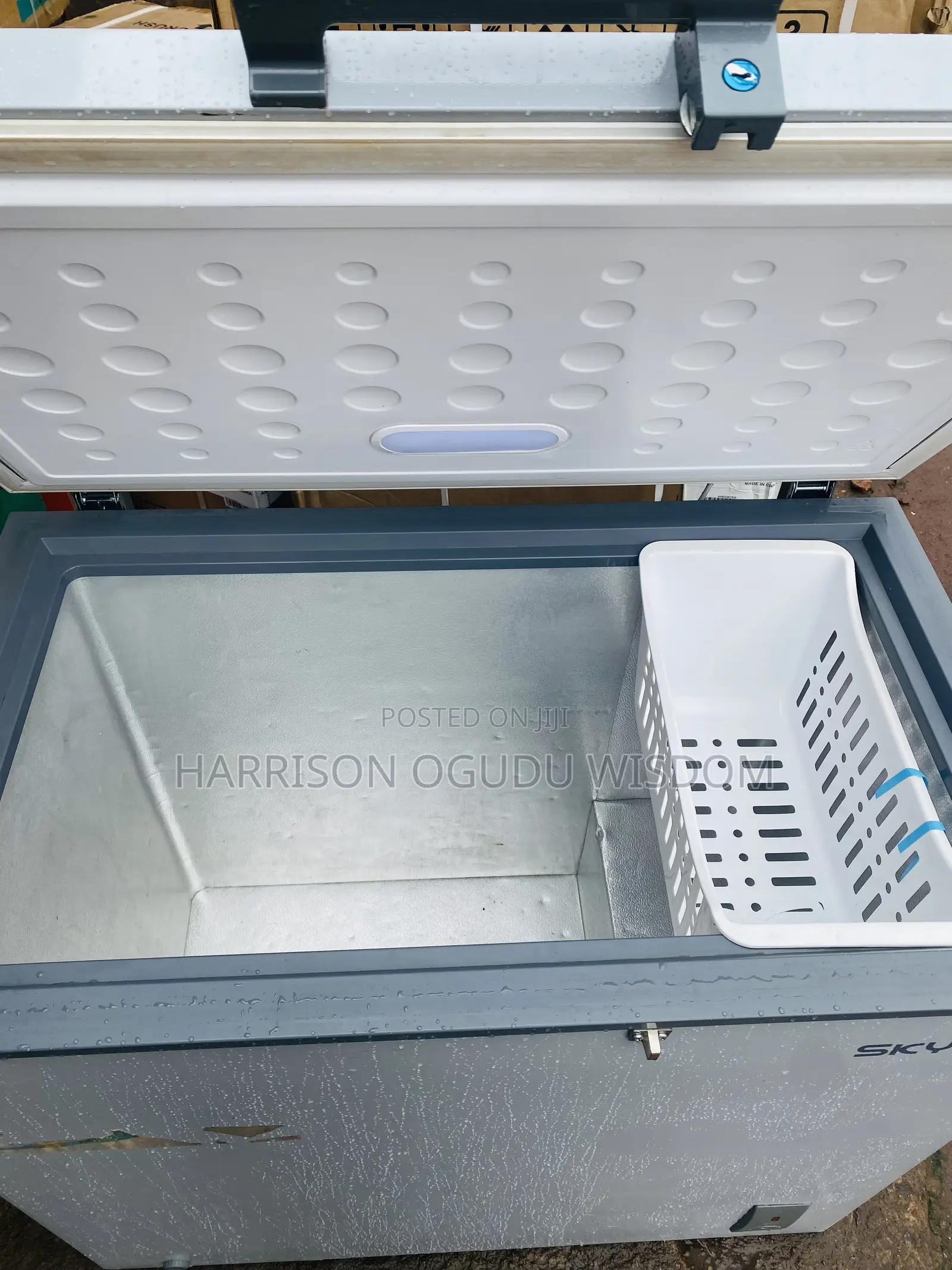 Skyrun 200l Deep Freezer Available For Sale