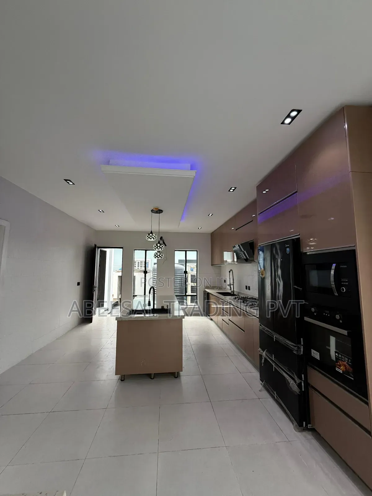 5bdrm Duplex in Pinnock Beach Estate, Lekki for sale