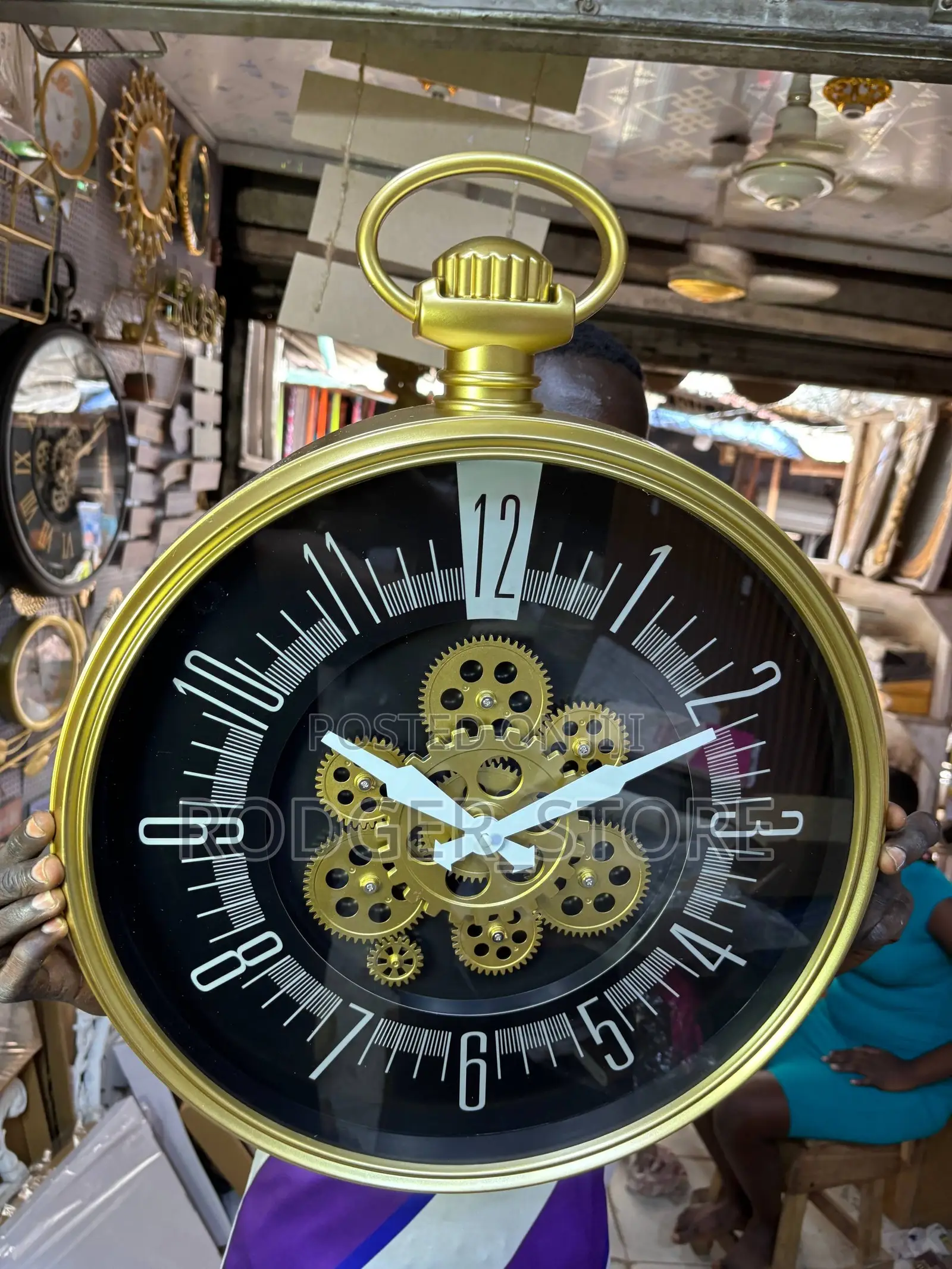 Luxury Rotor Gear Clock - Councilman . A Luxury Wall Clock