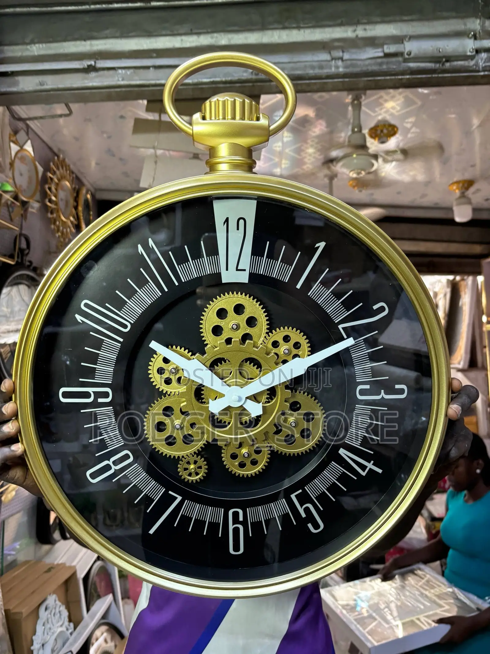 Luxury Rotor Gear Clock - Councilman . A Luxury Wall Clock
