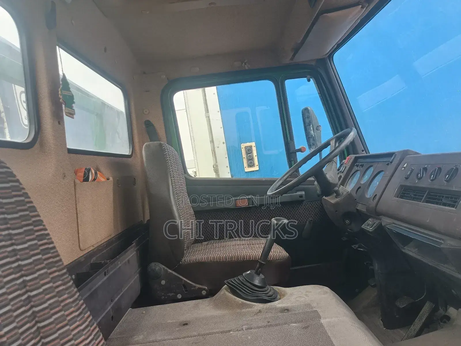 Mercedes Benz 814 German Truck 2004 Green