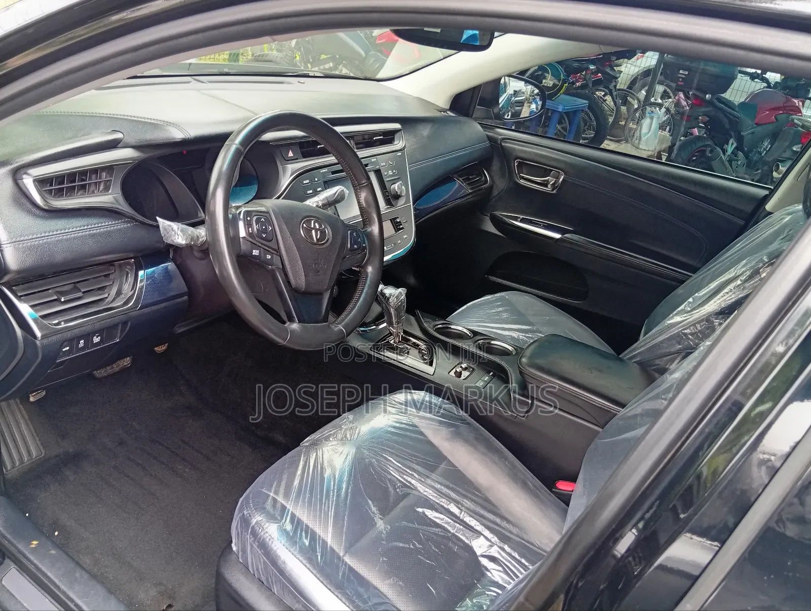 Toyota Avalon XLE FWDSedan (3.6L 6cyl 6A) 2016 Black