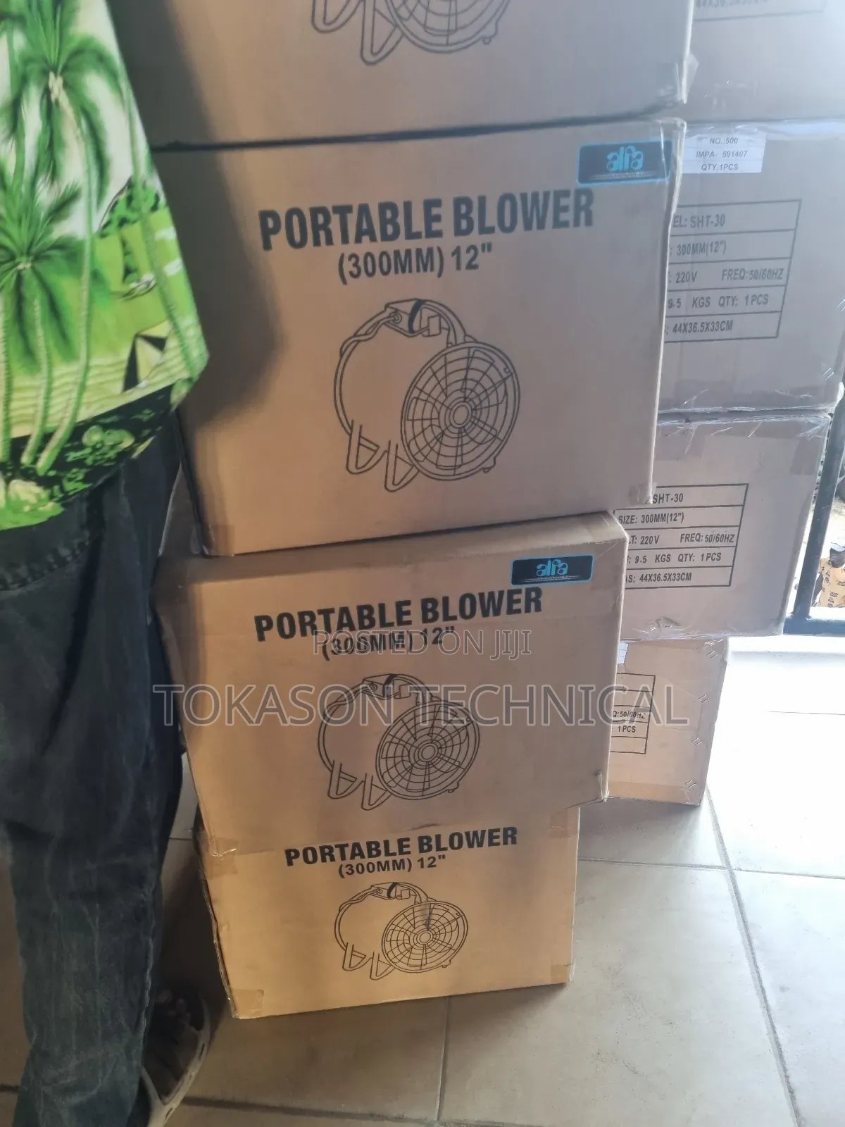 Portable Blower (300mm) 12"