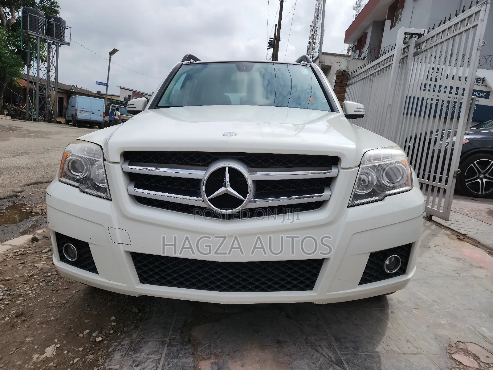 Mercedes-Benz GLK-Class 350 4MATIC 2011 White
