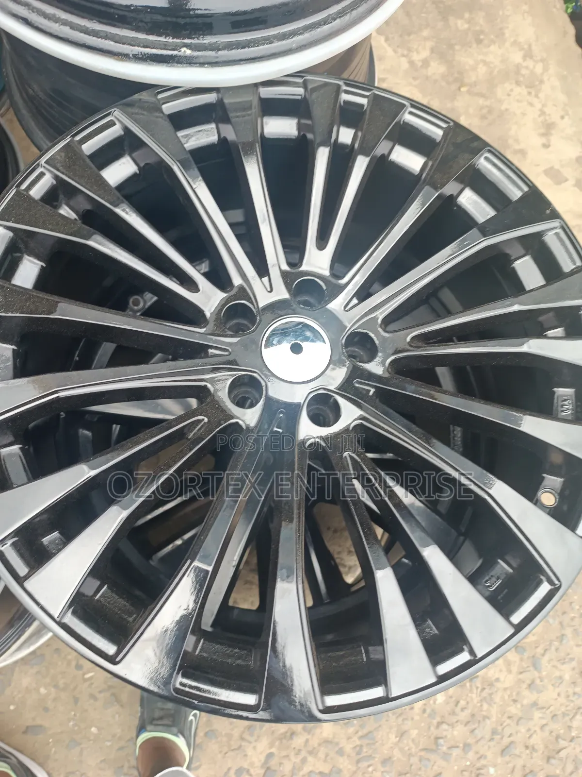 20rim For Toyota Highlander And Venza Black
