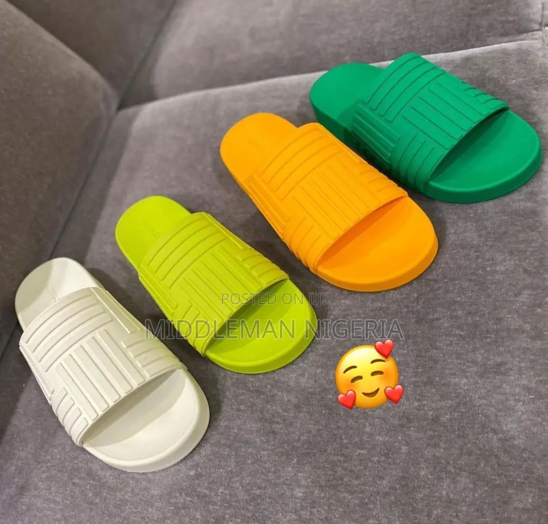 Bottega Veneta Slides