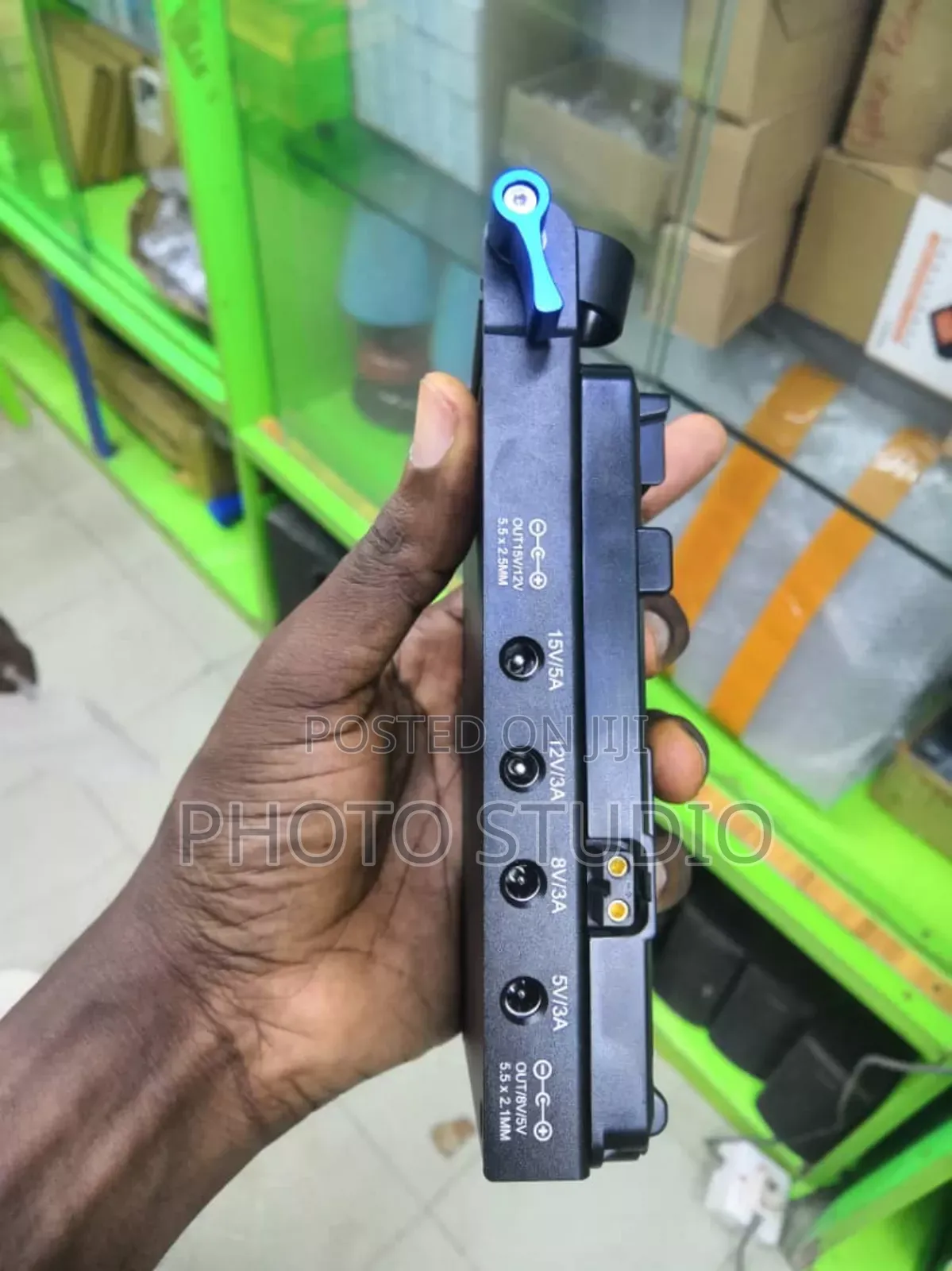 V-lock Battery Adapter