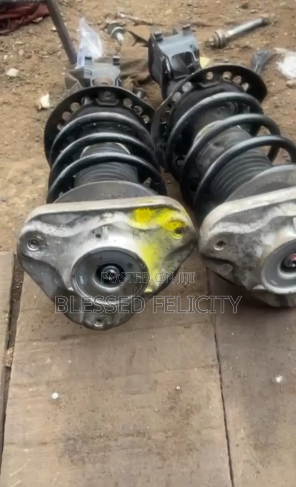 Front Shock Mercedes Benz W212 4 Matic
