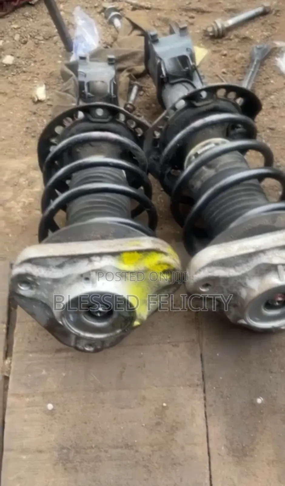 Front Shock Mercedes Benz W212 4 Matic