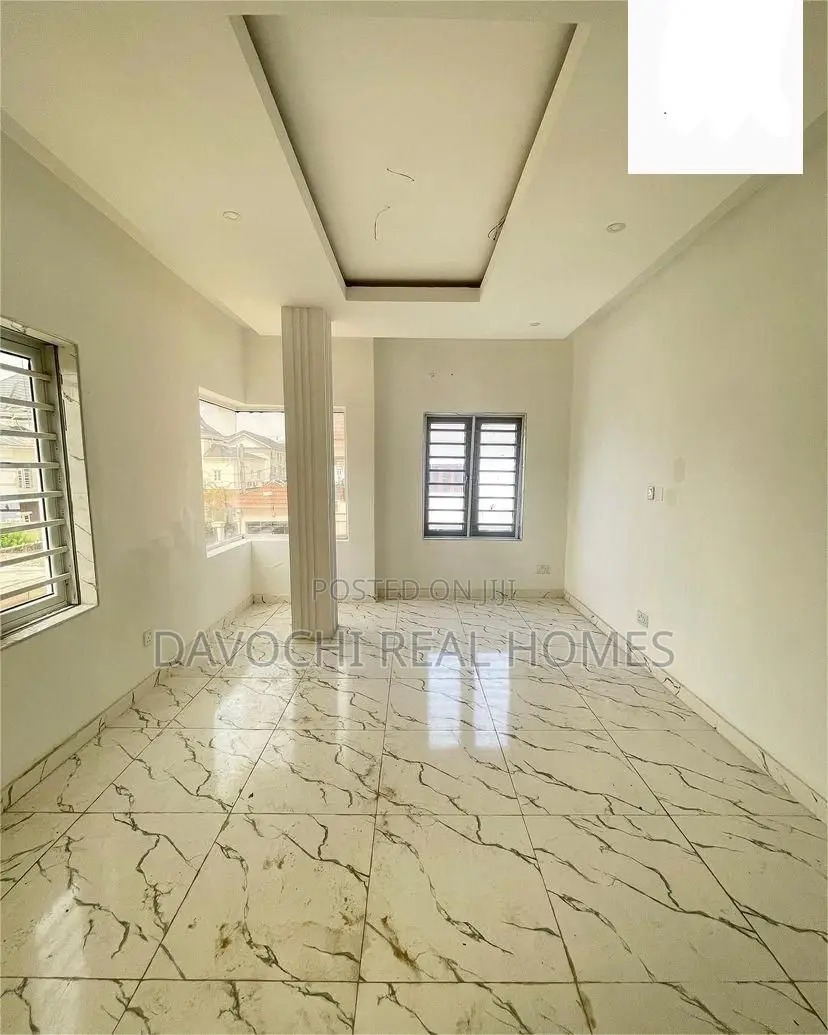 2bdrm Maisonette in Chisco, Ikate for rent