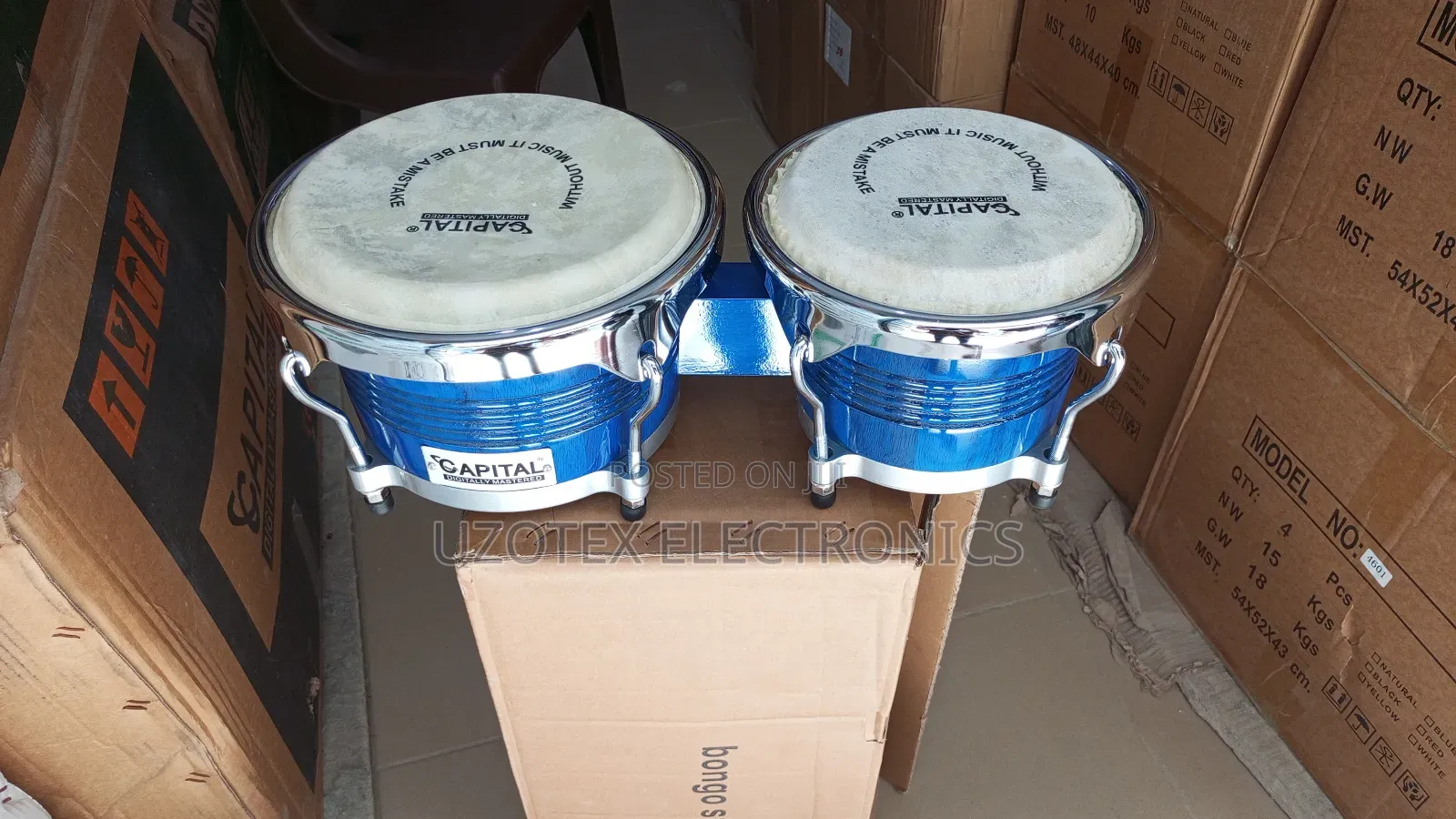 Capital Blue Bongo With Accessories