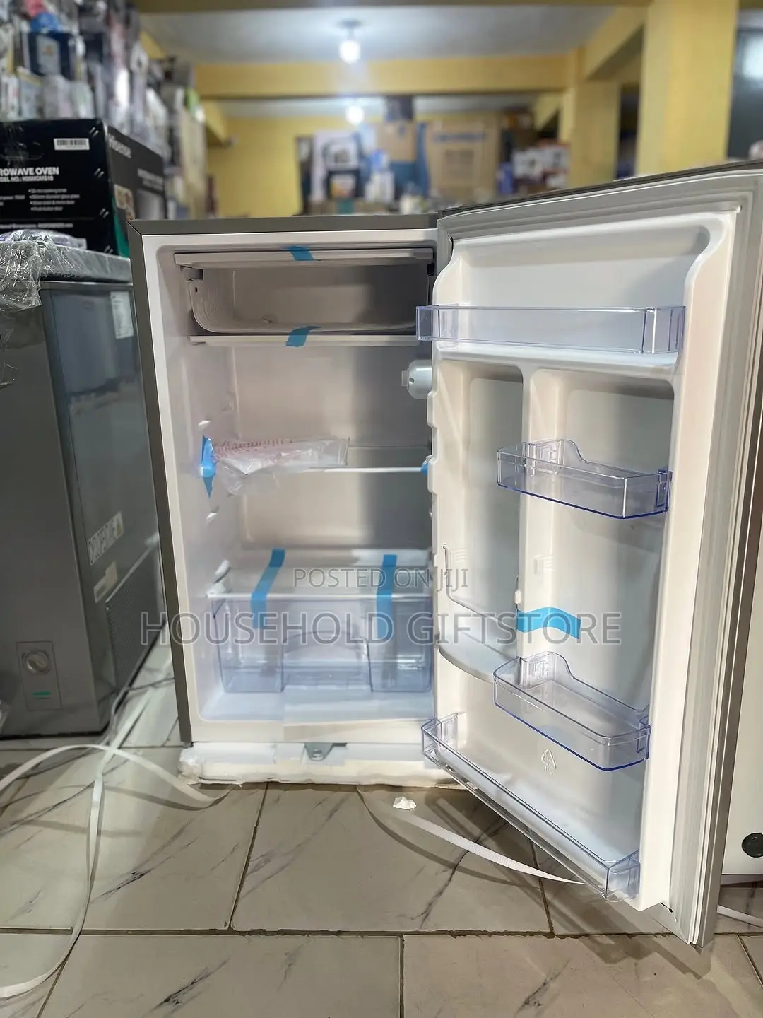 Bruhm 93litres Single Door Refrigerator With Mini Freezer