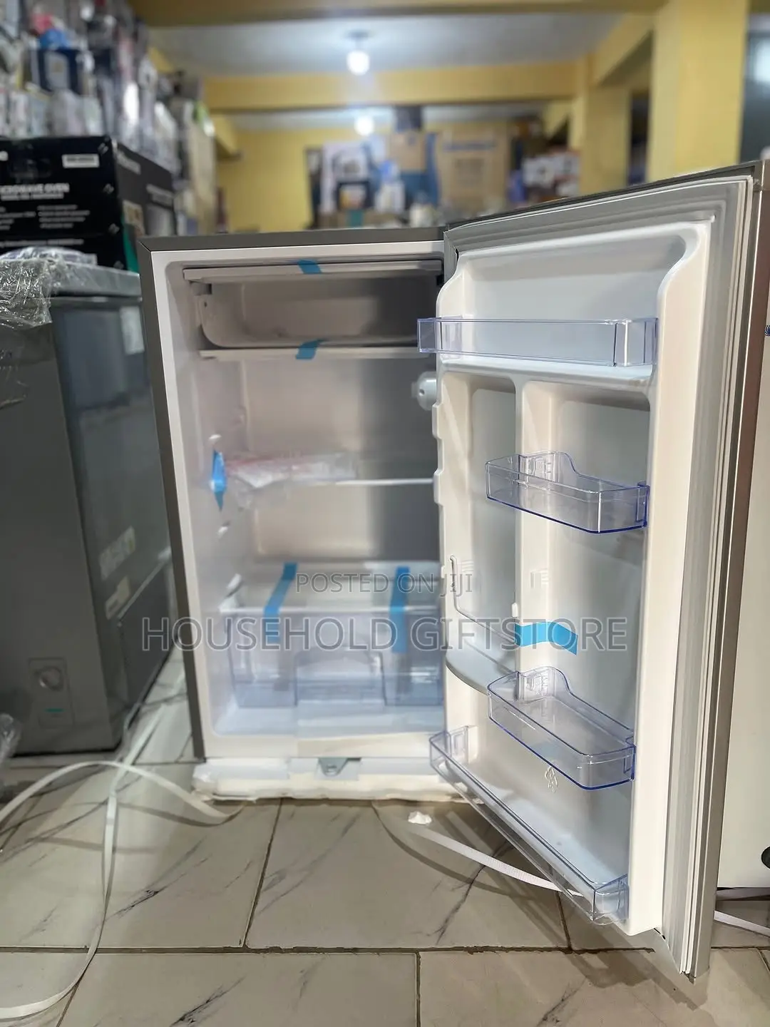 Bruhm 93litres Single Door Refrigerator With Mini Freezer