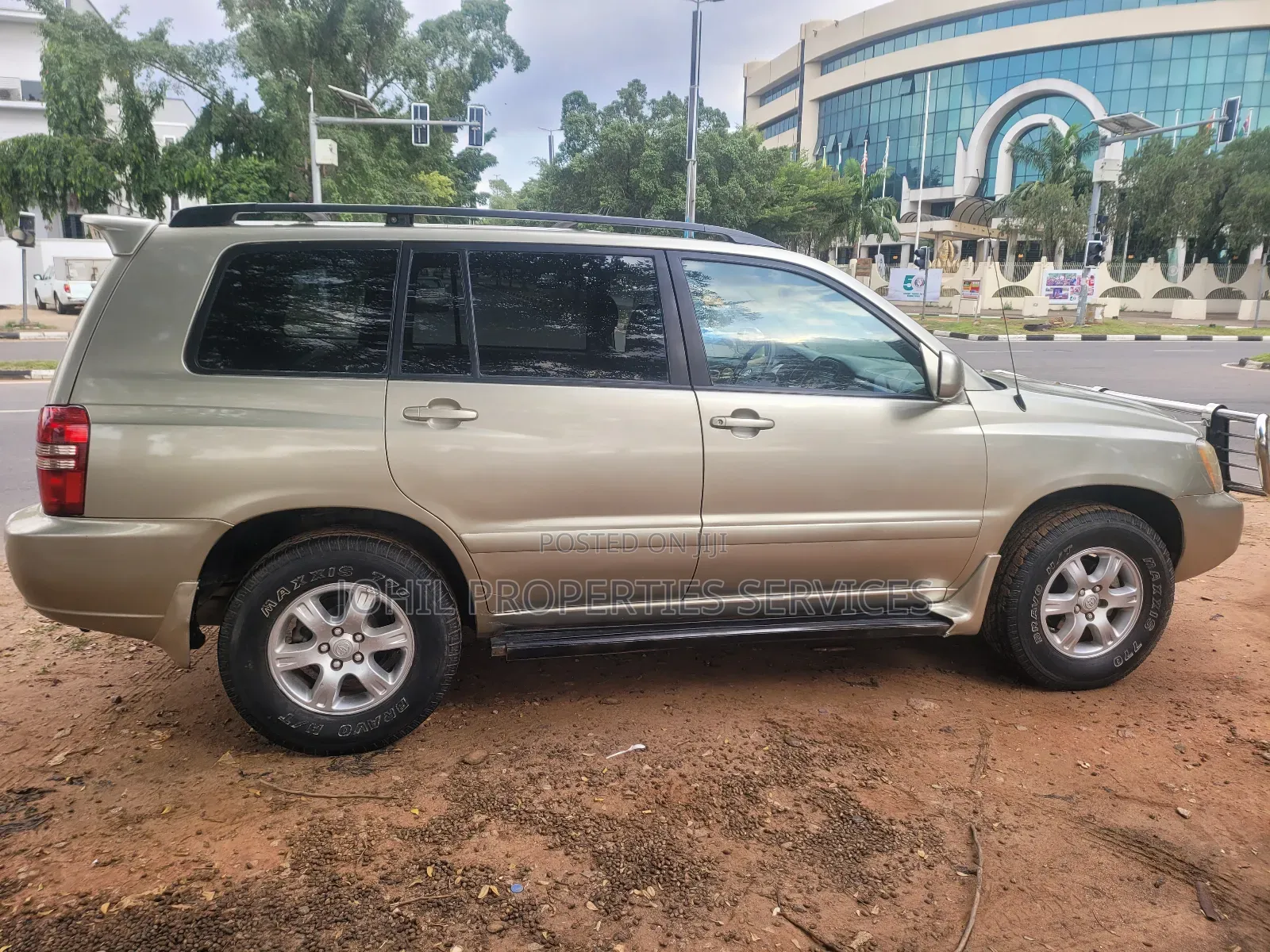 Toyota Highlander Limited V6 FWD 2004 Gold