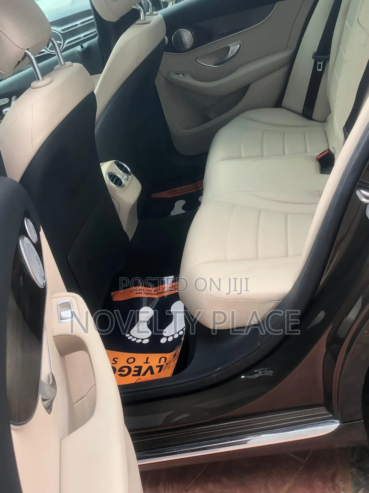 Mercedes-Benz C300 Luxury 4matic Sedan AWD (2.0L 4cyl 7A) 2017 Brown