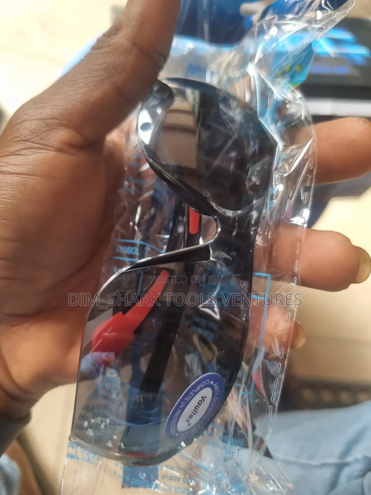 Vaultex Safety Spectacles(Anti-scratch)