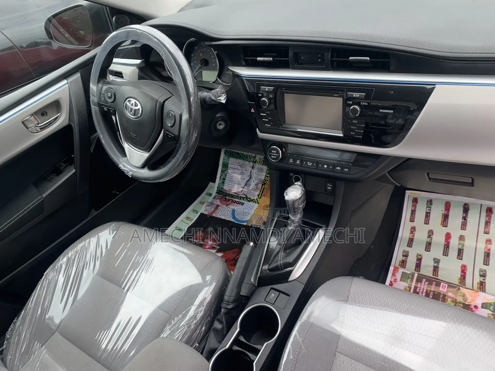 Toyota Corolla LE 4dr Sedan (1.8L 4cyl CVT) 2015 Red