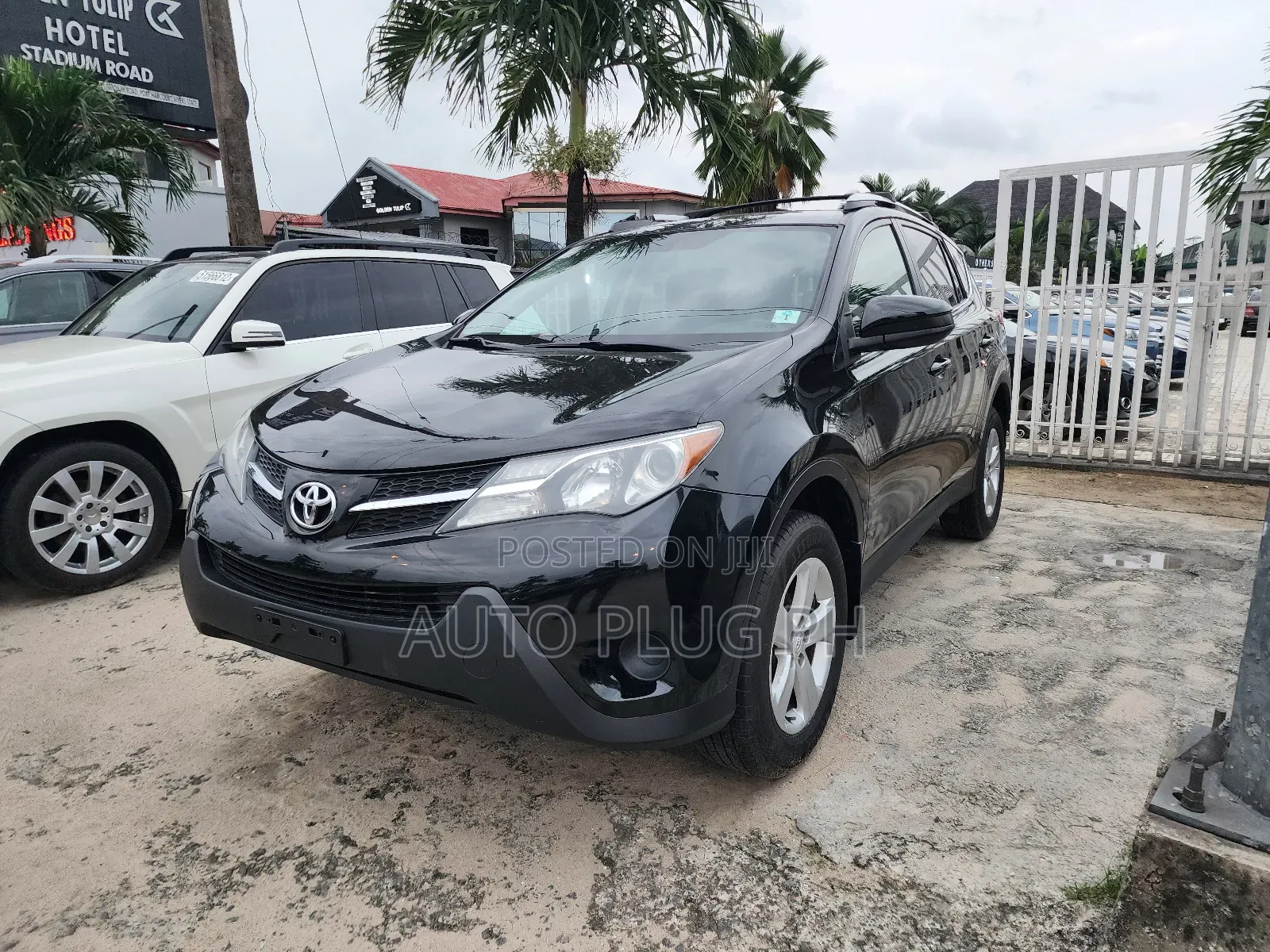 Toyota RAV4 LE 4dr SUV AWD (2.5L 4cyl 6A) 2014 Black