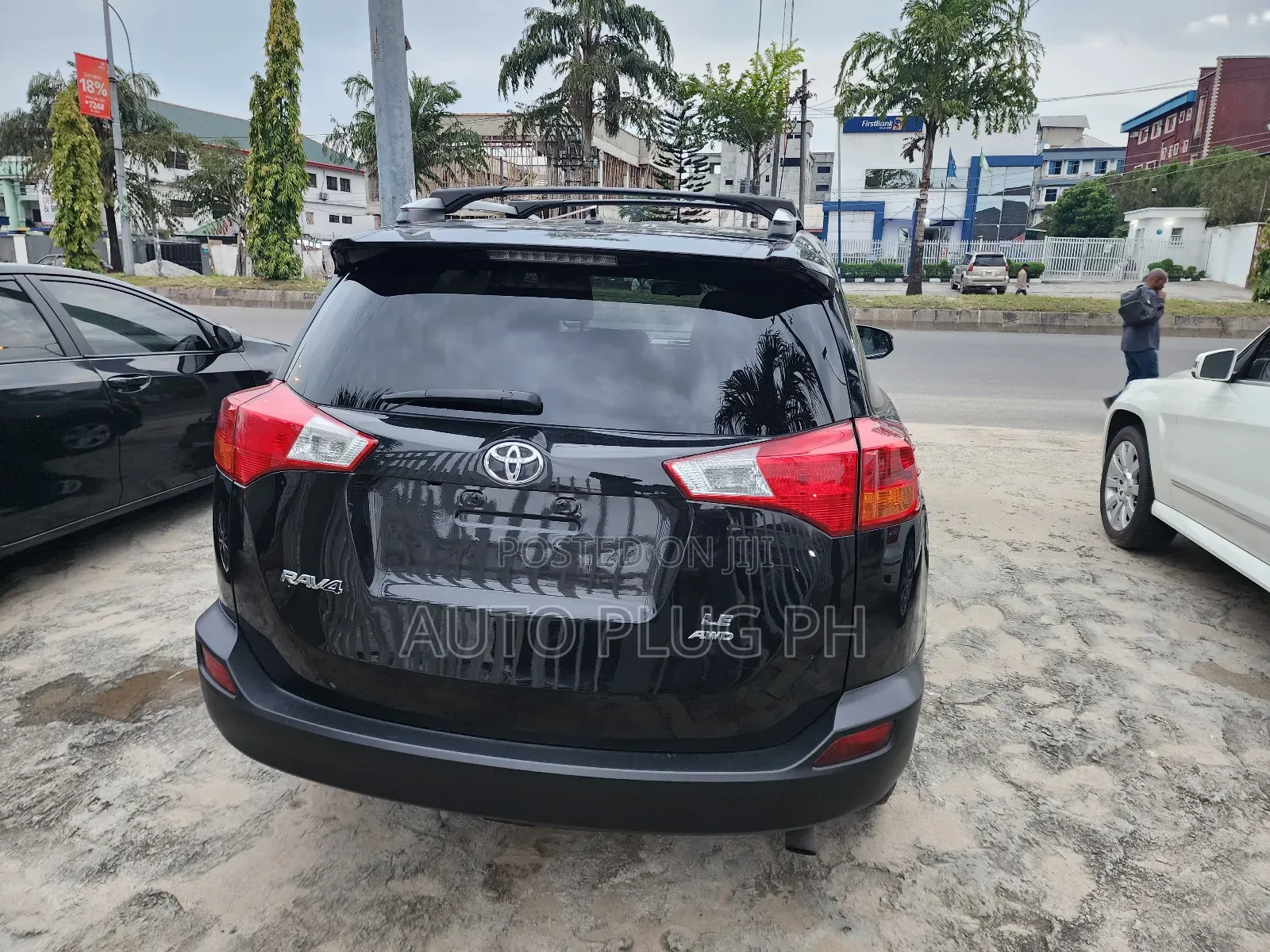 Toyota RAV4 LE 4dr SUV AWD (2.5L 4cyl 6A) 2014 Black