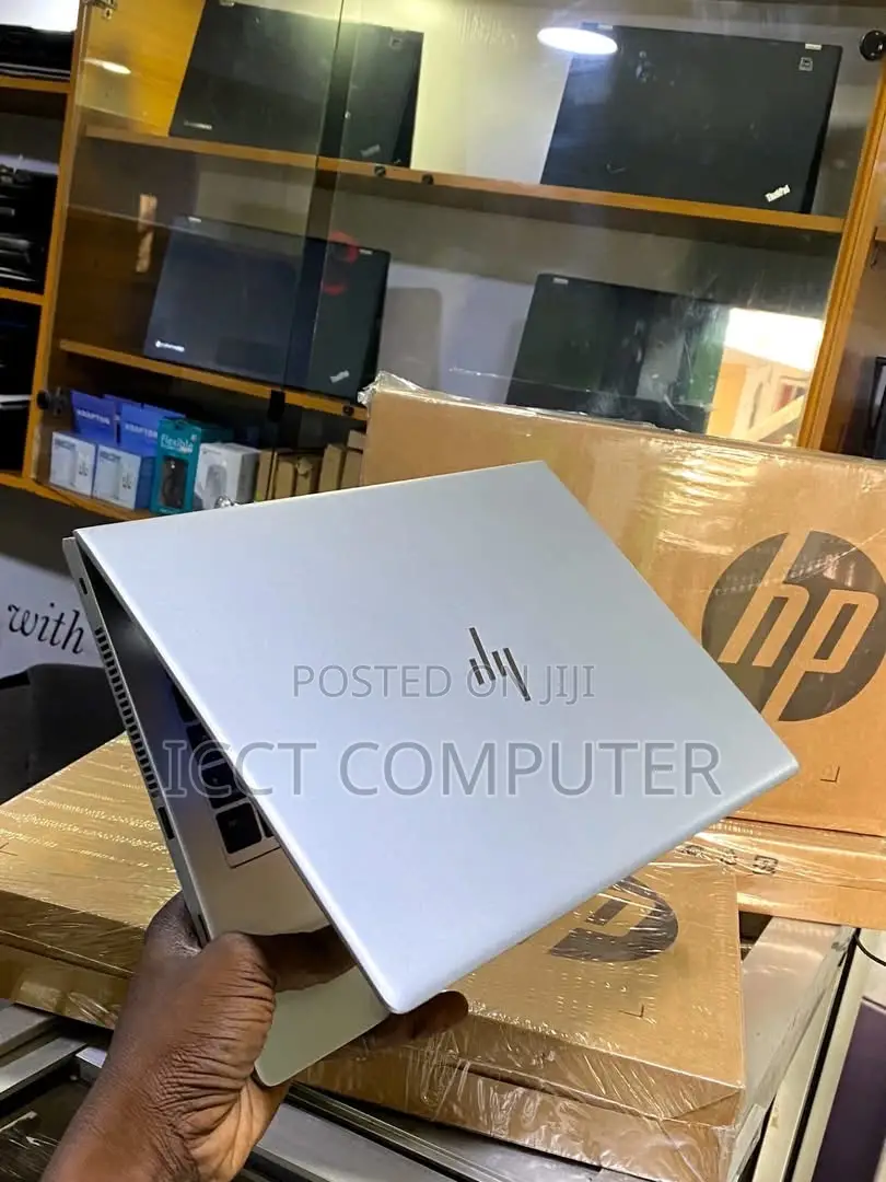 New Laptop HP EliteBook 840 G5 8GB Intel Core I5 SSD 256GB