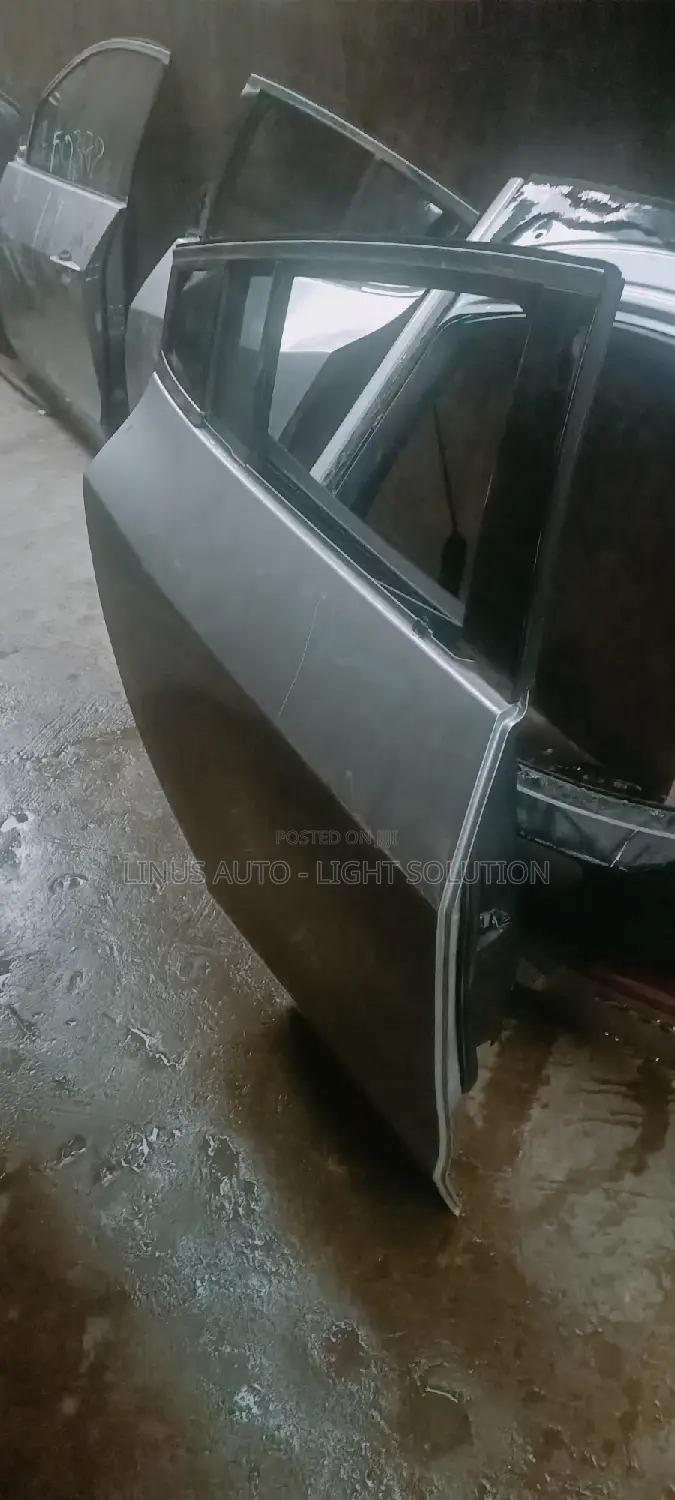 Complete Door Acura ZDX