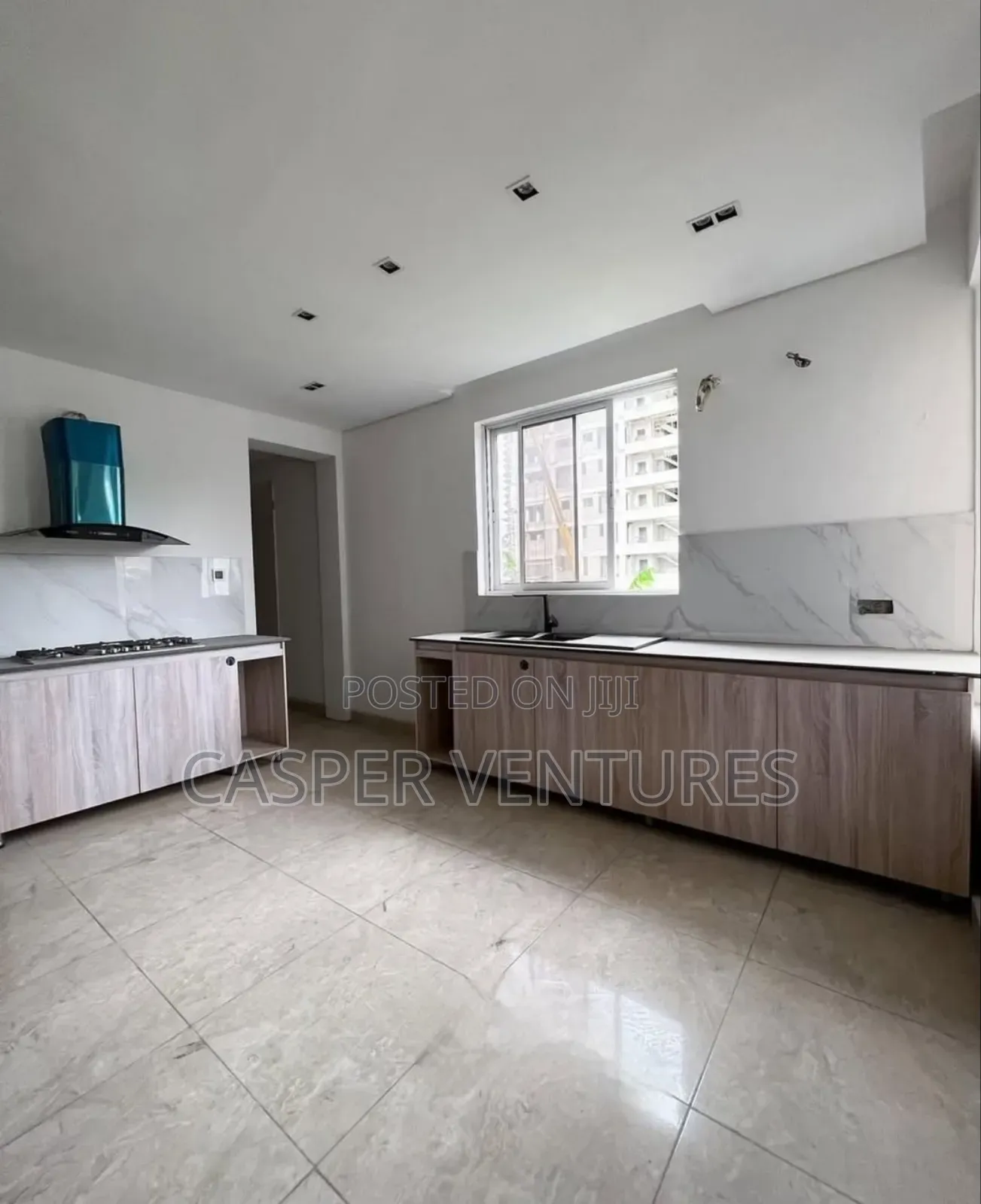 5bdrm Duplex in Ikoyi for sale